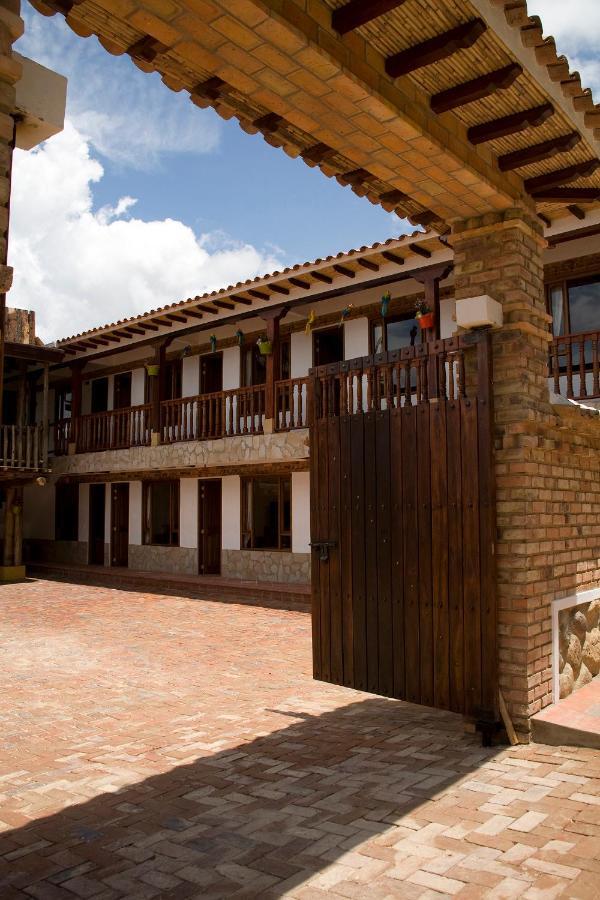 Hotel Villa Alegria Sáchica Buitenkant foto
